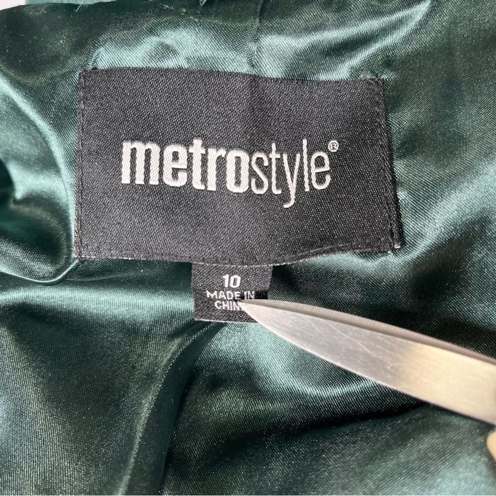 Metrostyle Green Leather Jacket Coat Long Trench A-line Glossy Women’s Size 10 - Picture 10 of 14